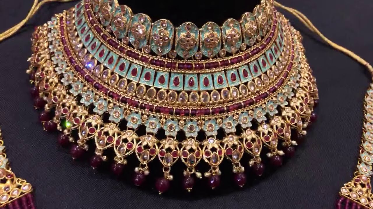 Timeless Elegance of Thirubuvanam Silk Sarees and 92.5 Silver Gold Plated Jewellery